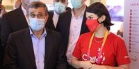 اماراتی‌ها دلار می‌شمارند؛ ما عکس‌های احمدی نژاد را می بینیم
