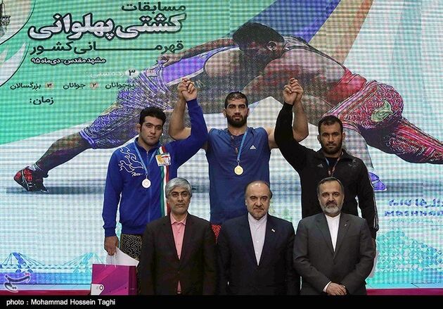 مسابقات کشتی پهلوانی در مشهد