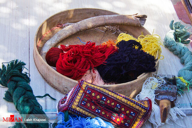 گلیم سیرجان یک گام تا جهانی شدن