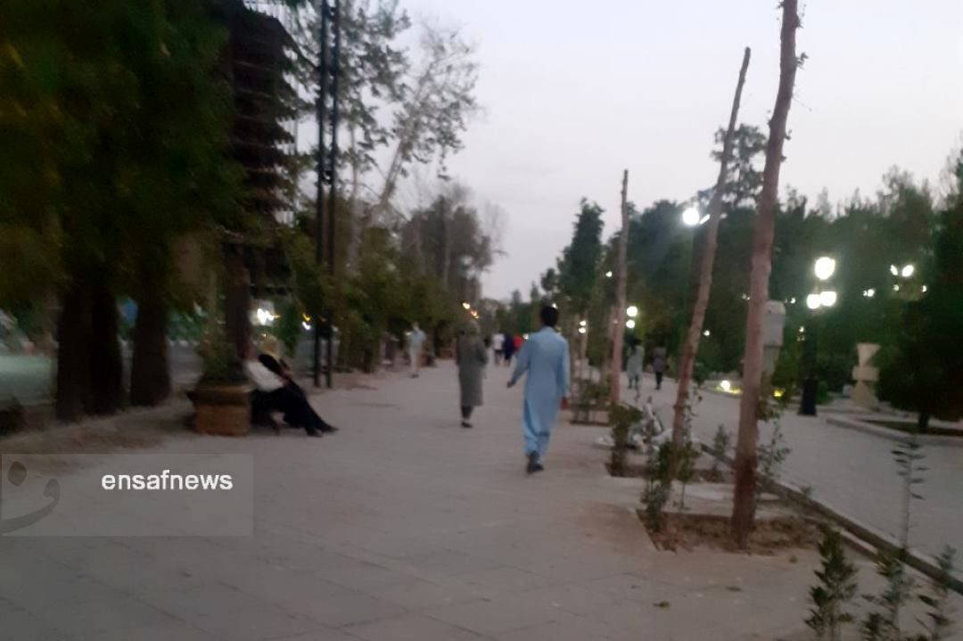 ماجرای تجمع "حامیان طالبان" در پارک ملت تهران + عکس