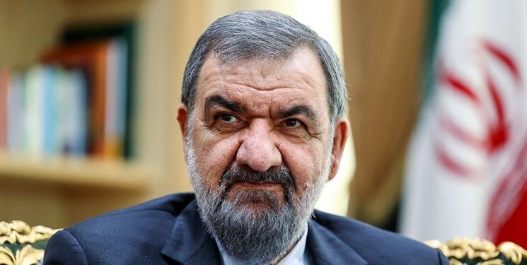محسن رضایی: اقتصاد ایران با دستور‌های اخیر رهبری ۲۰ سال جلو می‌افتد/ تحولات بزرگ در راه است