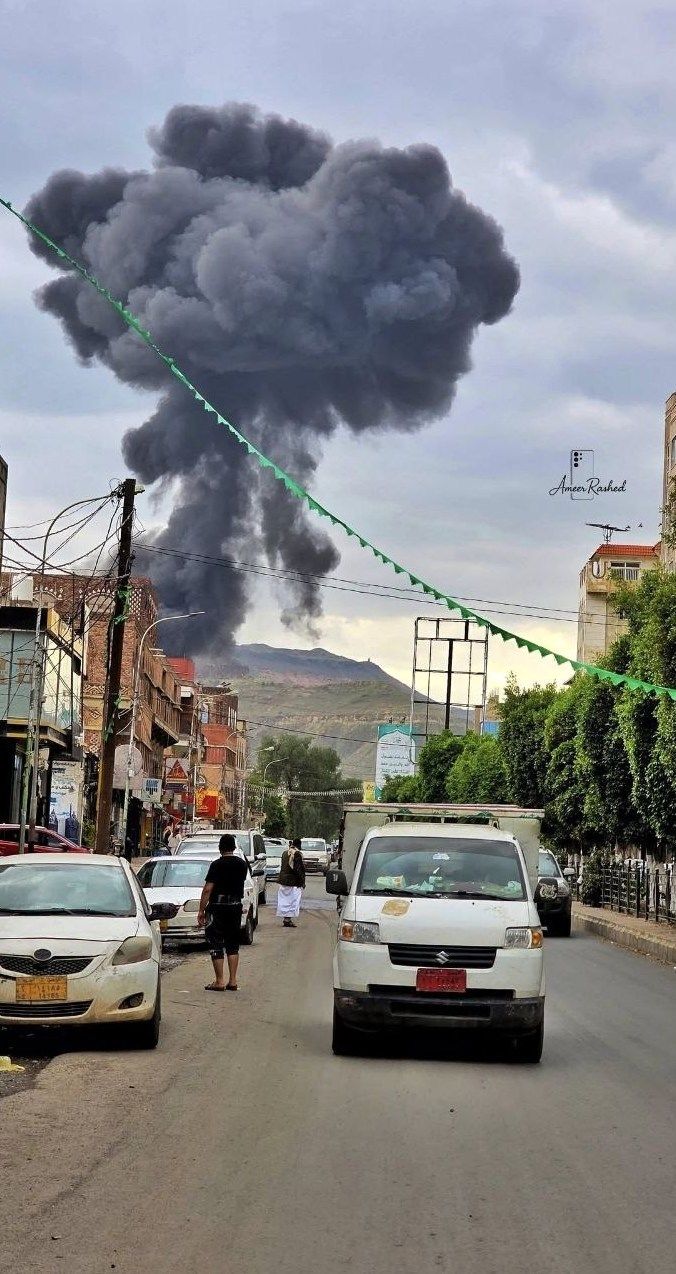 بمباران صنعا توسط اسرائیل / سامانه پدافند هوایی یمن در حال مقابله با جنگندههای متجاوز 2