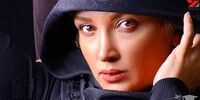 روناک یونسی در حال خوردن یک غذای چندش آور چینی+ فیلم
