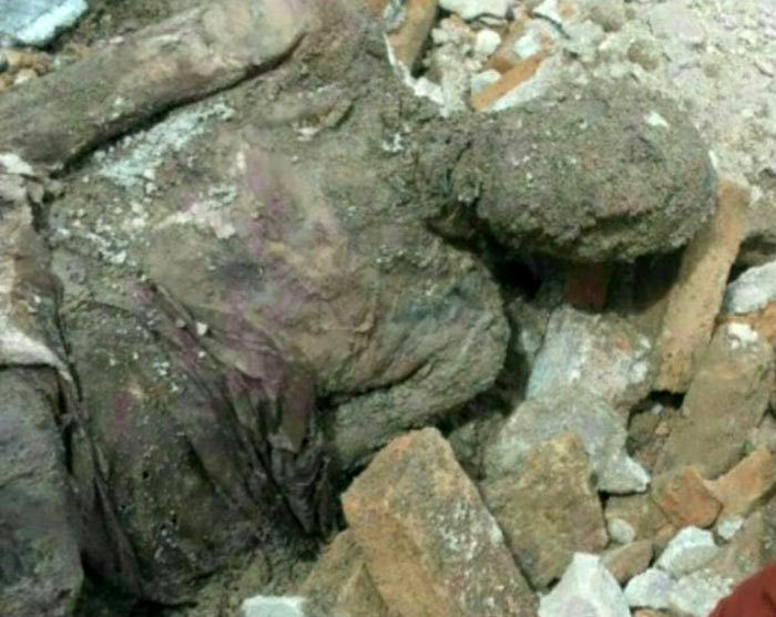 مومیایی جنجالی دفن شد+ فیلم