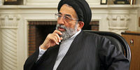 موسوی لاری: برخی اصولگرایان دکمه کت احمدی نژاد را می بوسیدند