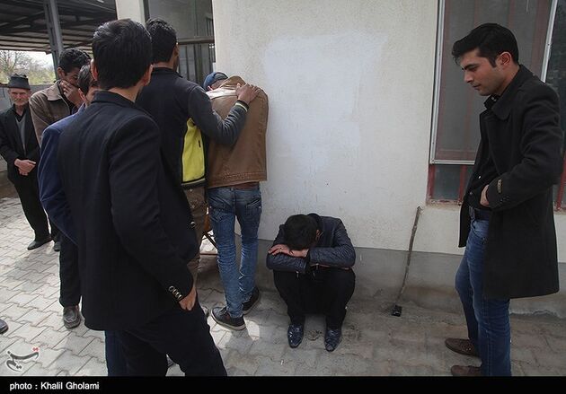 تشییع پیکر جانباختگان سیل عجب شیر