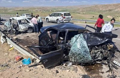 حادثه خونبار در محور کرمانشاه ایلام / بیش از 7 نفر جان باختند + عکس