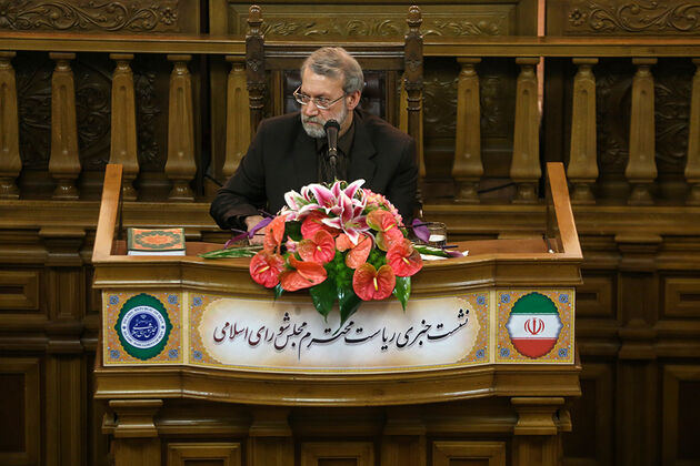 نشست خبری رئیس مجلس شورای اسلامی