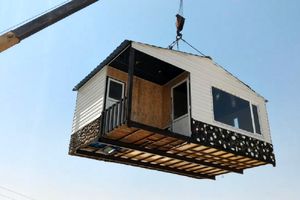 خانه‌های پیش‌‌ساخته چه‌طور ترند شدند؟ | ویلاهای مدرن و کم هزینه در شمال با 600 میلیون تومان+ اینفوگرافیک