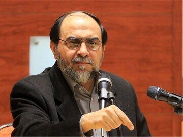  ادعای جنجالی رحیم‌پور ازغدی درباره حضور پسران ماندلا و چگوارا در پیاده روی اربعین/ پسران ماندلا سال‌ها پیش از مرسوم شدن راهپیمایی اربعین فوت کرده‌اند!