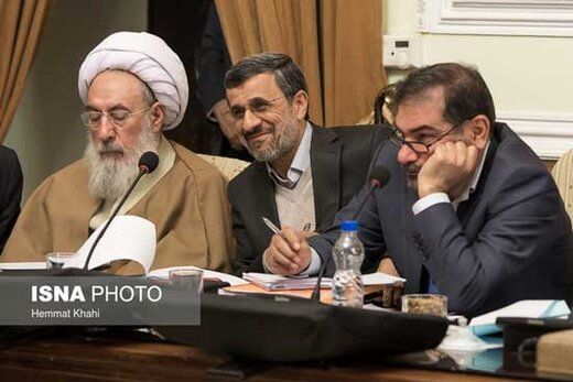 احمدی نژاد، اسفند ماه از مجمع تشخیص می‌رود؟