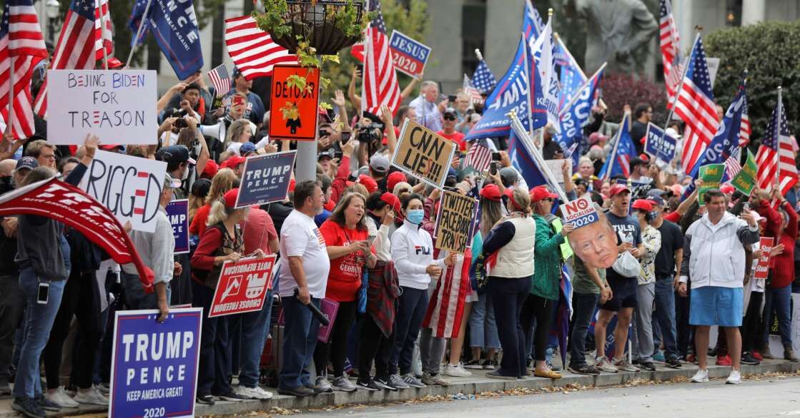 برنده‌ها وبازنده‌های انتخابات به خیابان‌ها ریختند/ تصاویر