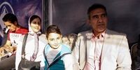 احمد عابدزاده به همراه دختر و دامادش! عکس