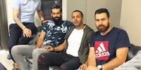 کاپیتان تیم ملی والیبال در کنار پرسپولیسی متعصب +عکس