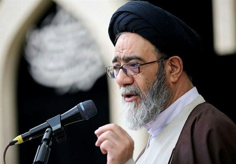 امام جمعه تبریز: آمریکا می‌خواست ایران را وارد یک جنگ تمام عیار کند