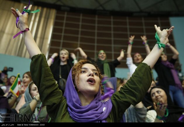 تصاویر همایش حامیان حسن روحانی در ورزشگاه آزادی