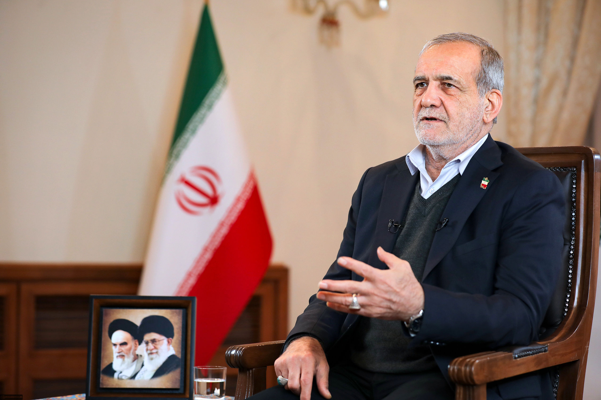 اولین واکنش پزشکیان به تجمع اعتراضی در بازار تهران / رئیس جمهور به وزیر کشور چه دستوری داد؟