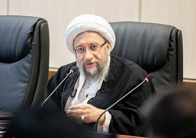 توئیت هشدارآمیز آملی‌لاریجانی/ هرگونه تفرقه‌انگیزی تقویت جبهه صهیونیسم است