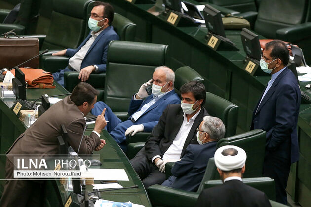 تصاویر جلسه کرونایی مجلس