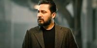 خداحافظی خواننده معروف با صحنه بعد از خواندن ترانه برای شهیدان زین‌الدین 

