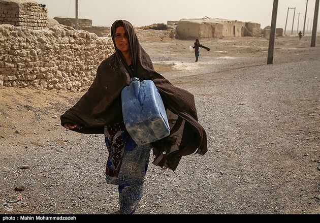 روستاهای هیرمند در بحران
