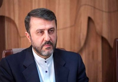 واکنش توئیتری غریب آبادی به ادعای جدید ترامپ درباره تنگه هرمز/ این تنگه فقط ذیل فرمان ایران بسته و باز خواهد شد 