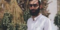 قابی از رهبر انقلاب با لباس بلوچی+عکس