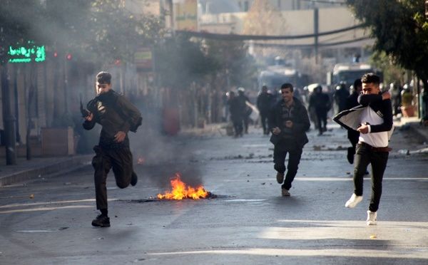 دستگیری مظنونان حمله به کنسولگری ایران در بصره