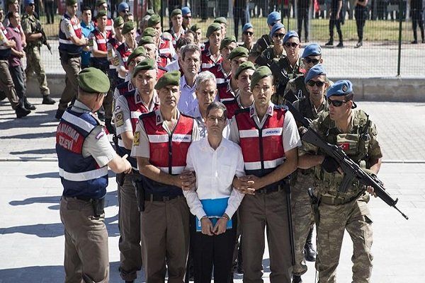 بازداشت 110 نظامی ترکیه به ظن ارتباط با کودتای 2016