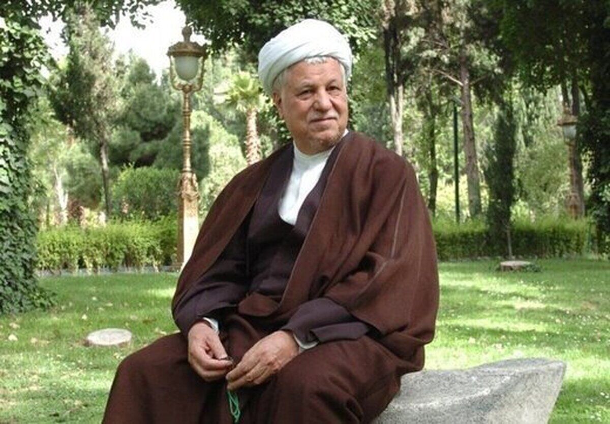 خودم با توقف غنی‌سازی موافق نیستم/ بعد از نماز جمعه در تهران و قم و کرج علیه پذیرش پروتکل الحاقی و سازش راهپیمایی شد/ بازخوانی خاطرات آیت الله هاشمی رفسنجانی