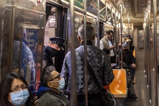 وضعیت فوق امنیتی مترو نیویورک پس از حمله مرگبار به شهروندان آمریکایی+عکس‌ها