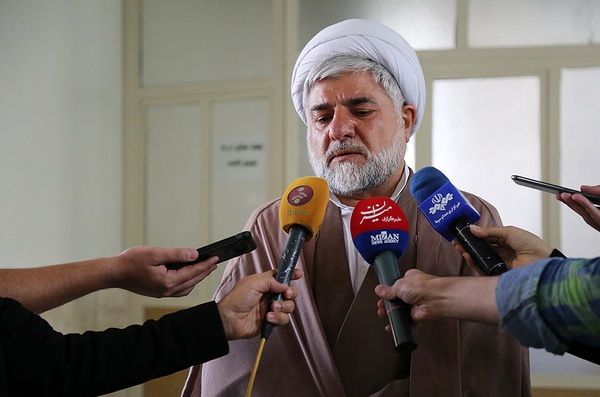 بابک زنجانی : پول دارم ولی یک ریال نمی‌دهم