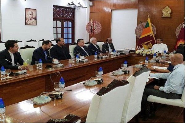 ظریف با رئیس جمهور سریلانکا دیدار و گفت‌وگو کرد