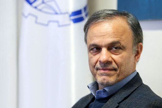 رزم حسینی: قسم می‌خورم در هیچ شرکت خصوصی سهامدار نیستم