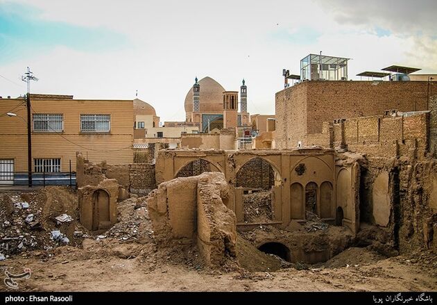 خانه های تاریخی در حال تخریب کاشان