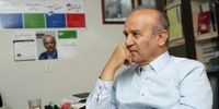 هزینه مبادله در ایران به روایت یک اقتصاددان | تصمیمات اقتصادی عمدتاً تابع ملاحظات سیاسی است | ریشه نوسانات ارزی در ایران سیاسی است