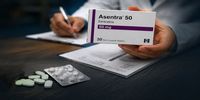 فروش آسنترا ۲.۴ میلیون تومانی در مطب؟/ نظام پزشکی: فروش دارو در مطب تخلف است
