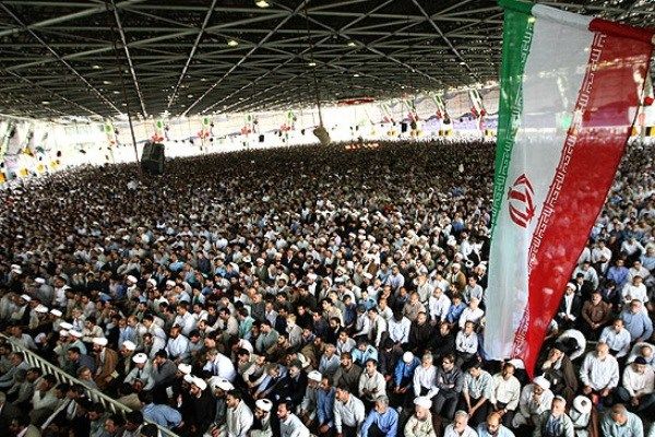 اهانت به رئیس‌جمهور در نمازجمعه تهران و واکنش امامی کاشانی