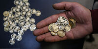 پیش بینی قیمت سکه 22 اسفند از مسیر نرخ دلار 