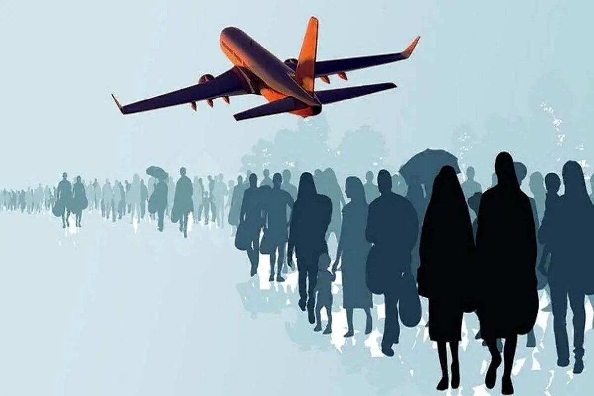 کوچ نگران کننده کارگران ایرانی و تحصیلکرده‌های بیکار به خارج از کشور | اجلالی: تا اقتصاد تکان نخورد، موج مهاجرت ادامه دارد 2