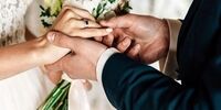 عکسی تلخ از ازدواج دختر 8 ساله با یک پیرمرد