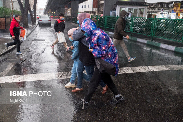  بارش برف و باران در  استان تهران/ هوای پایتخت سرد می شود