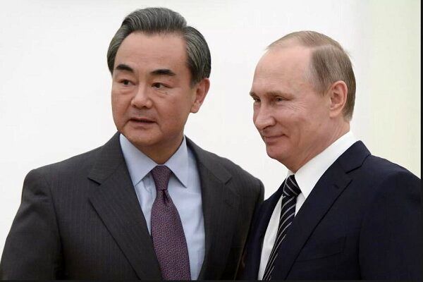 استقبال مسکو از آمادگی چین برای حل بحران اوکراین