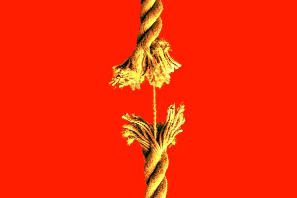 ترامپ، «میانجیِ محبوب» در مذاکره با ایران را از دست می‌دهد؟ | رمزگشایی از اختلاف اصلی عمان و آمریکا در تنگه هرمز 