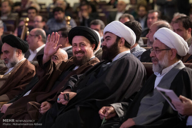مراسم رونمایی از کتاب خاطرات آیت الله هاشمی رفسنجانی