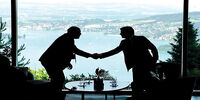 حسابداری جنگ | چه کسانی از جنگ علیه ایران بیشترین سود را بردند؟ | از سود نجومی بانک‌ها تا ارقام عجیب شرط‌بندی | پای چند میلیارد دلار در میان است؟ 