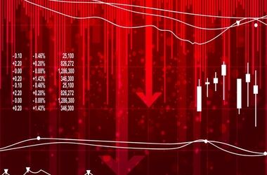 بازار سهام از رنگ سبز به قرمز رسید | ریزش ۱۰۸ هزار واحدی شاخص کل بورس | 6 همت پول از سهام خارج شد