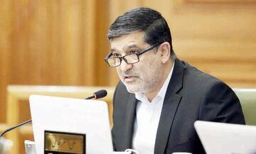 انتقاد شدید عضو شورای شهر تهران از زاکانی؛ شهردار شدن او سیاسی بود نه مبتنی بر صلاحیت و کارآمدی