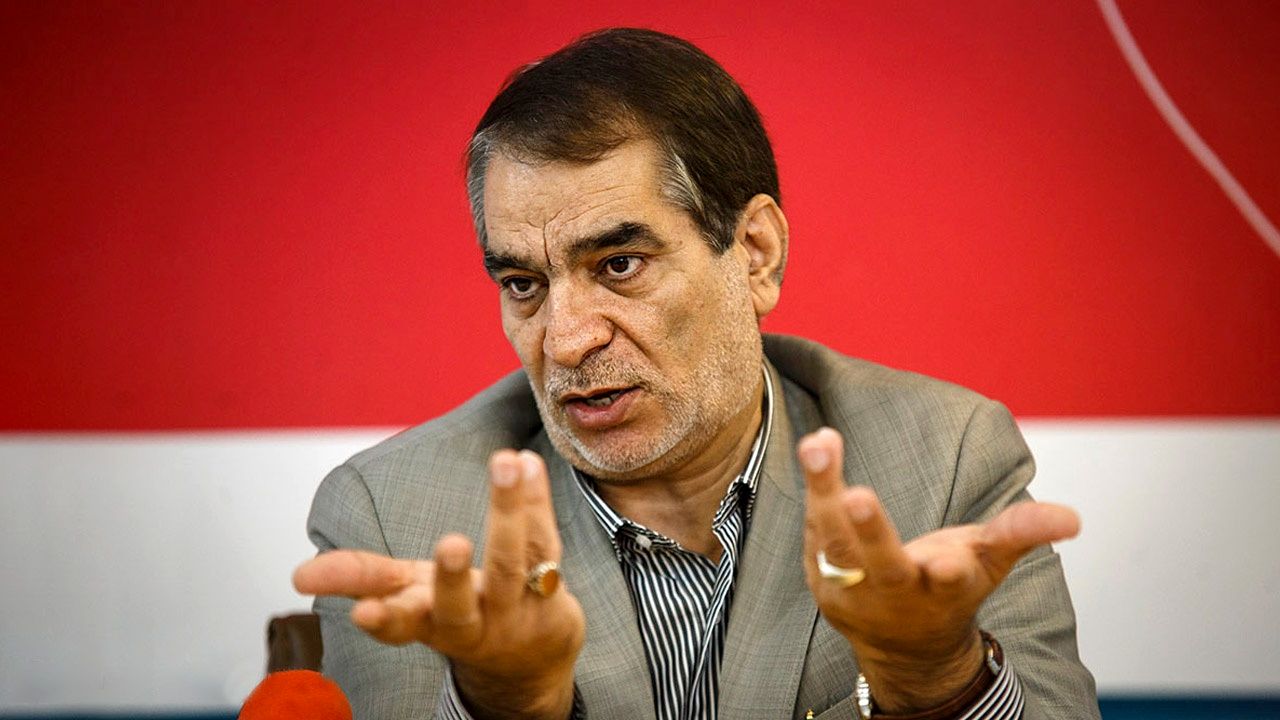 فضای مجازی هیچ کشوری چنین ول نیست / داشتن گوشی همراه به این معنی است که شما یک نتانیاهو یا ترامپ همراهتان است!