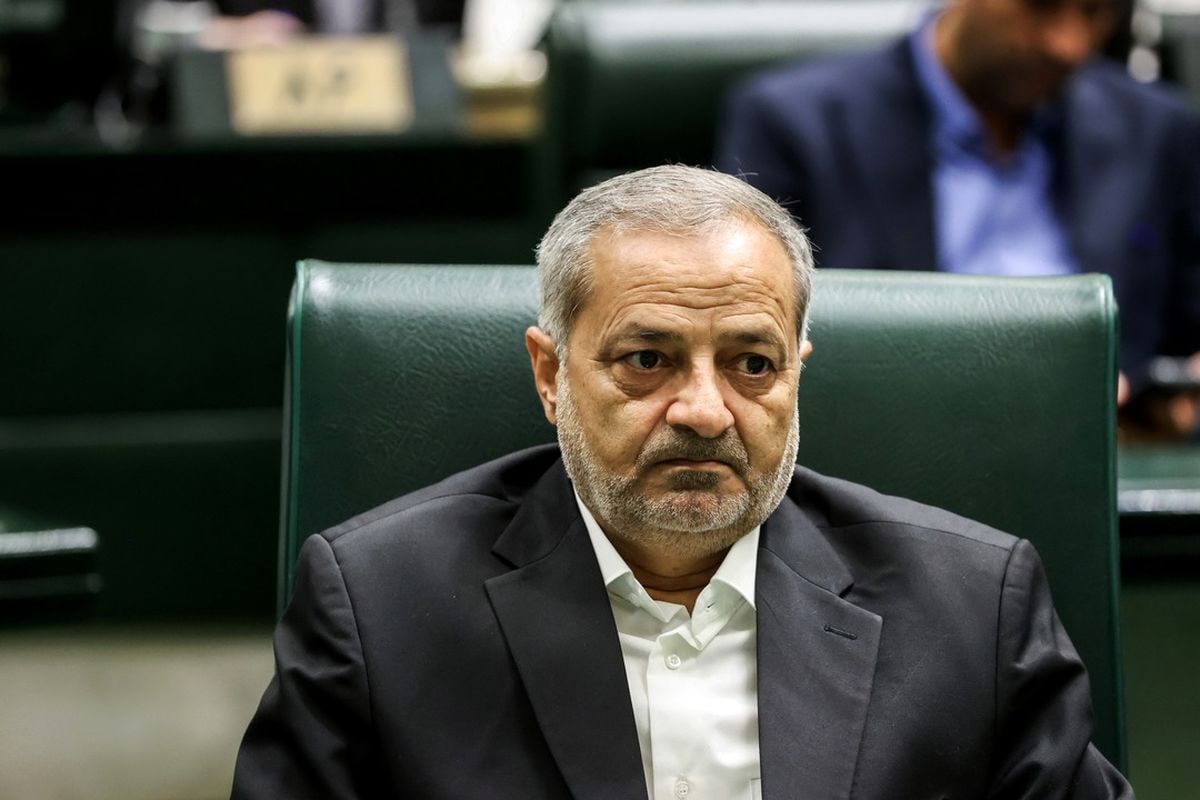 واکنش وزیر آموزش و پرورش به پخش آهنگ در مدارس/ جای این کارها در مدرسه نیست